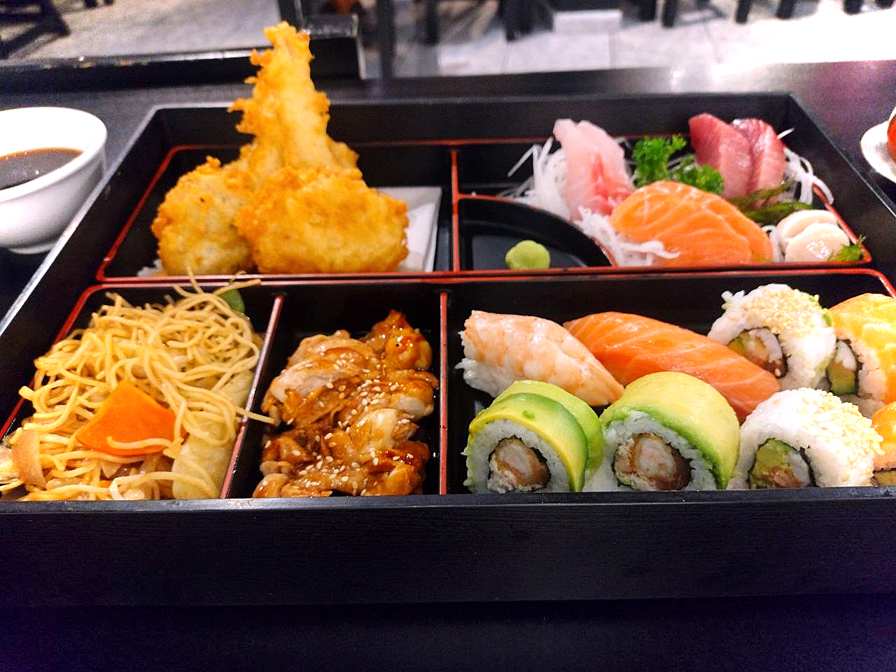 bento set nikkeihop nikkei izakaya tempura maki sashimi